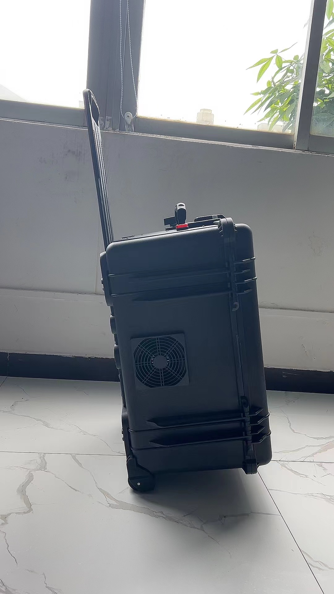 冀州手拉箱型移动通信干扰器